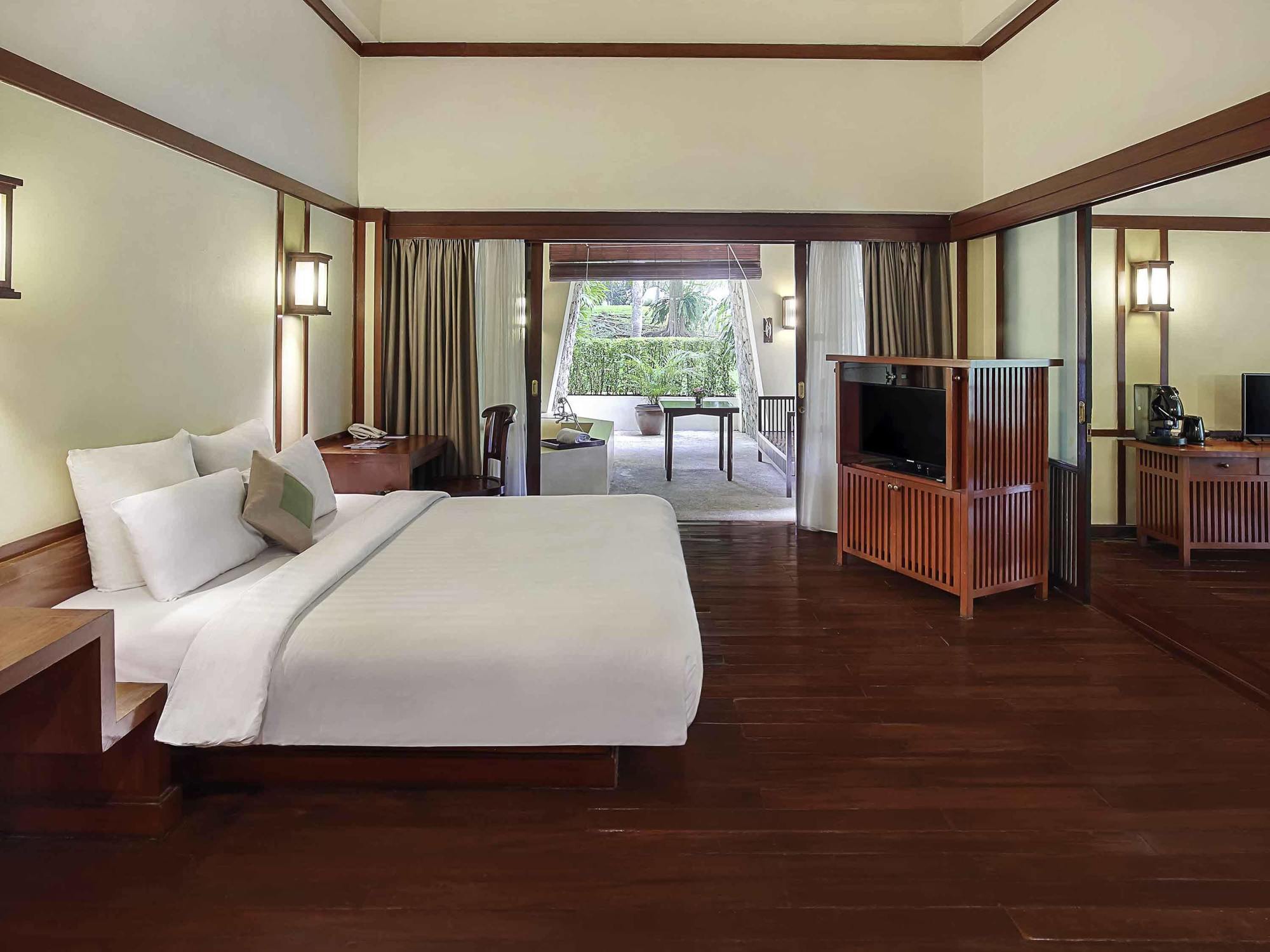 Hotel Ibis Styles Bogor Raya Extérieur photo